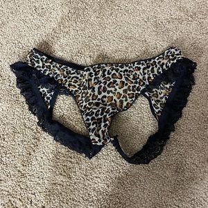 Intimate underwear